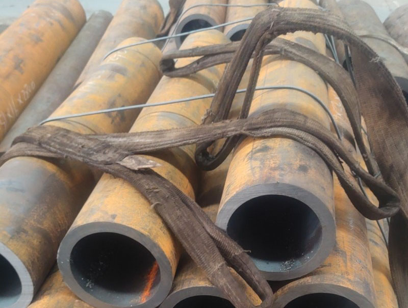 堆龙德庆15CrMoG无缝钢管切割